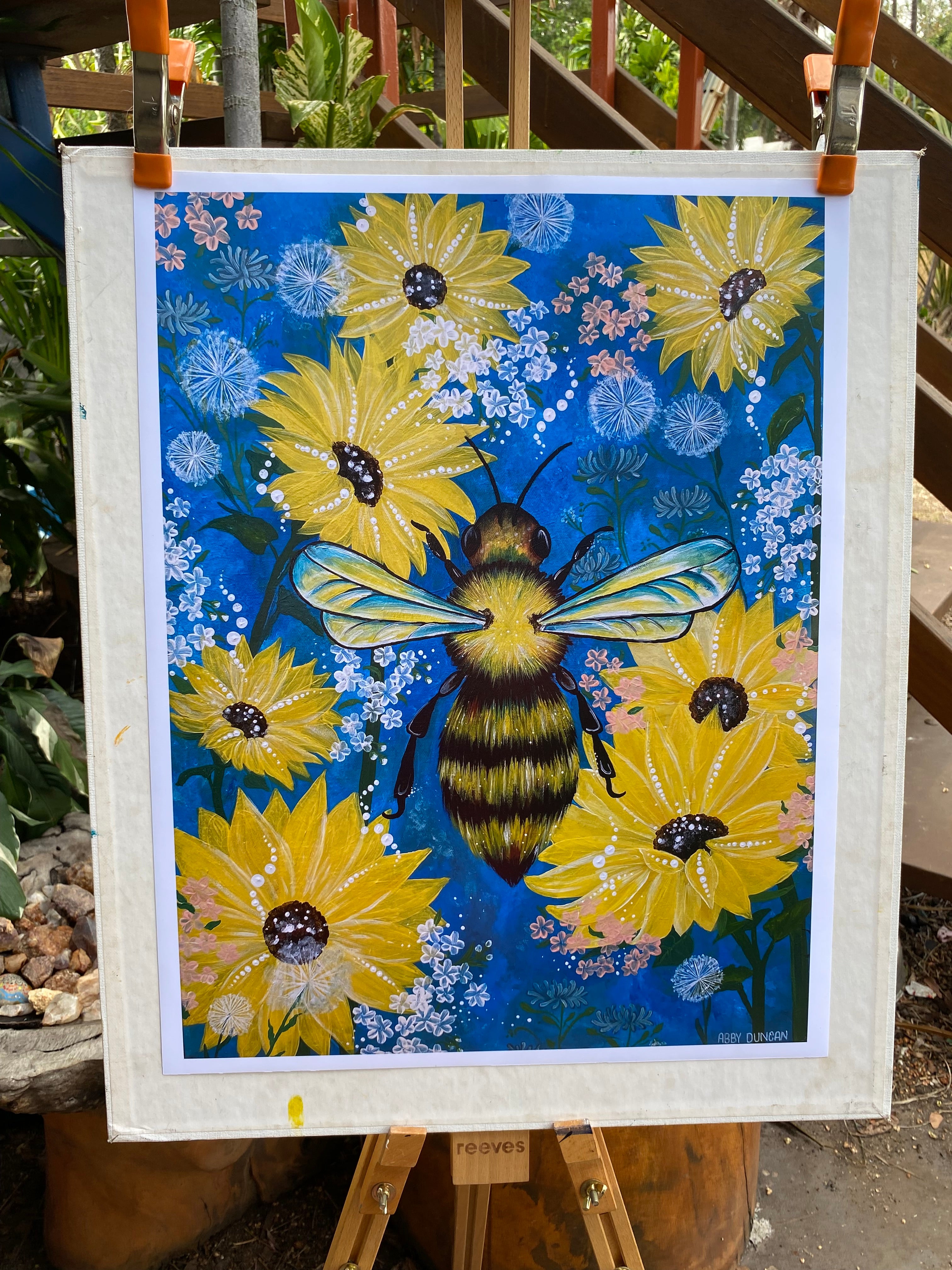 Bee; PRINT